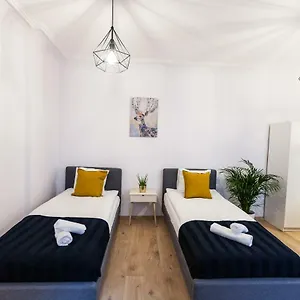 https://grodzka-42.krakowhotelspoland.com